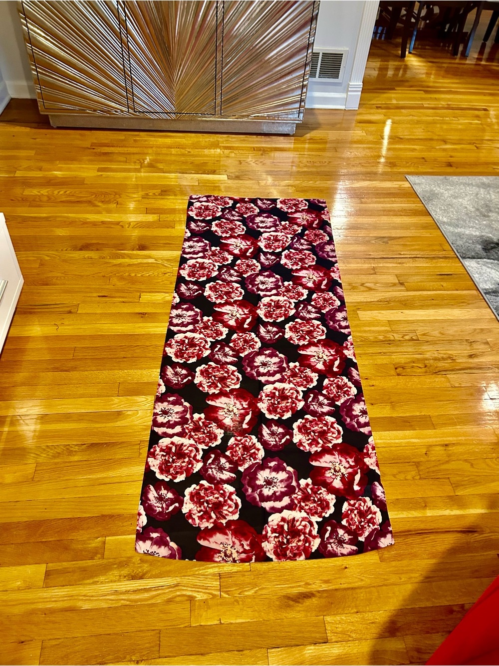 NEW 2 beautiful Isaac Mizrahi scarves/shawls- approx. 28X70 in. Lightweight